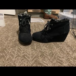 TOMS Wedge Booties